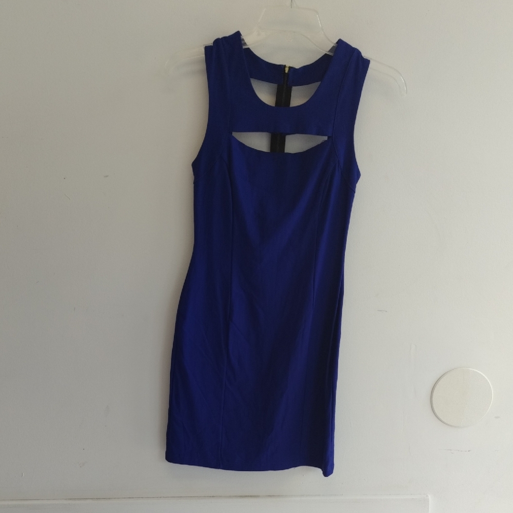 Elegant Blue Sleeveless Dress